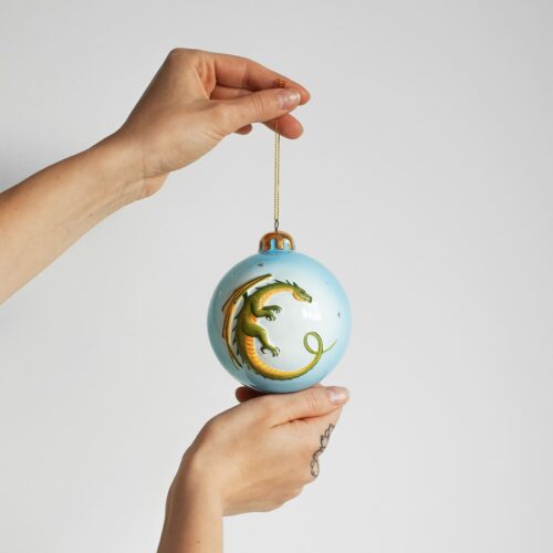 Шар с драконом голубой фото