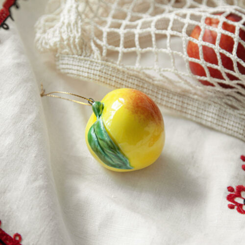 Яблоко малое желтое Яблоко малое желтое фото