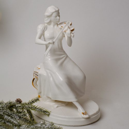 Скрипачка фарфор (с коробкой) фото