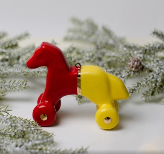 Лошадка каталка двухцветная глазурь с золотом (красно желкая) Размер: 0.3 × 1.5 × 4.5 СМ, вес: 10ГР фото